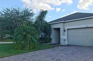 359 Lancaster Dr, Davenport, FL 33897 - Photo 2