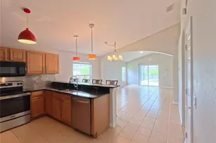 359 Lancaster Dr, Davenport, FL 33897 - Photo 12