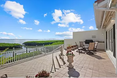 2254 Harbour Court Drive, Longboat Key, FL 34228 - Photo 52