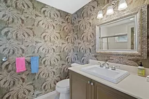 2254 Harbour Ct Dr, Longboat Key, FL 34228 - Photo 16