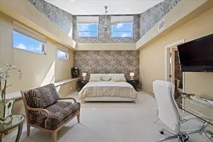 2254 Harbour Ct Dr, Longboat Key, FL 34228 - Photo 12