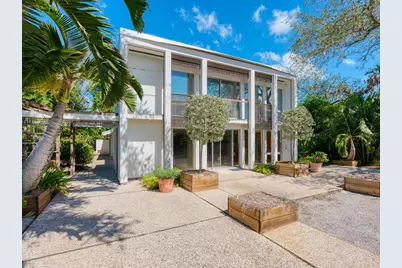 3721 Flamingo Avenue, Sarasota, FL 34242 - Photo 10