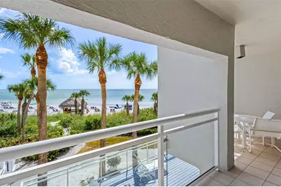 230 Sands Point Road #3205, Longboat Key, FL 34228 - Photo 8