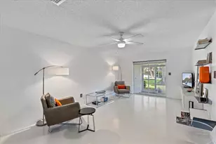 4160 Fruitville Rd, Sarasota, FL 34232 - Photo 12