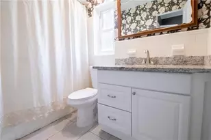 2320 N Euclid Ave, Sarasota, FL 34234 - Photo 24