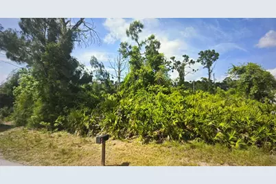 13258 Drysdale Avenue, Port Charlotte, FL 33981 - Photo 2