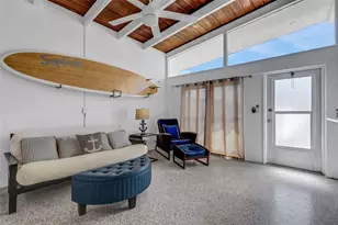 1129 Seaside Dr, Sarasota, FL 34242 - Photo 4