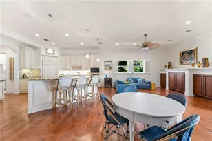 757 Hideaway Bay Dr, Longboat Key, FL 34228 - Photo 16