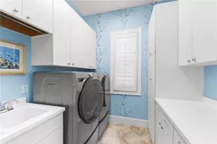 757 Hideaway Bay Dr, Longboat Key, FL 34228 - Photo 18