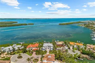 757 Hideaway Bay Dr, Longboat Key, FL 34228 - Photo 6