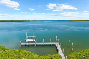 757 Hideaway Bay Dr, Longboat Key, FL 34228 - Photo 4