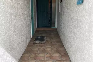 7302 9th Ave W, Bradenton, FL 34209 - Photo 2