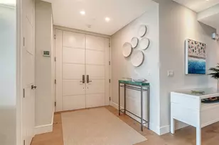 435 L Ambiance Dr, Longboat Key, FL 34228 - Photo 20