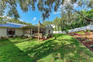 6910 Arbor Oaks Ct, Bradenton, FL 34209 - Photo 46