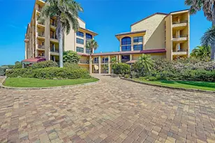 8710 Midnight Pass Rd, Sarasota, FL 34242 - Photo 4