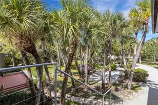 62 Sandy Hook Rd S, Sarasota, FL 34242 - Photo 50