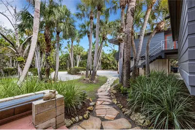 62 Sandy Hook Road S, Sarasota, FL 34242 - Photo 34