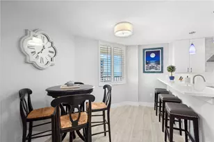 5880 Midnight Pass Rd, Sarasota, FL 34242 - Photo 4