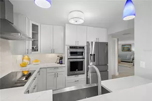 5880 Midnight Pass Rd, Sarasota, FL 34242 - Photo 6