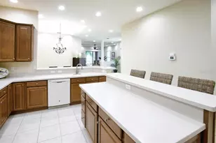 7321 Emma Rd, Bradenton, FL 34209 - Photo 16