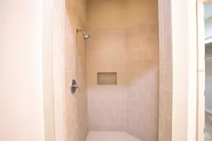 7321 Emma Rd, Bradenton, FL 34209 - Photo 26