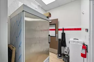 1691 Central Ave, Saint Petersburg, FL 33713 - Photo 30