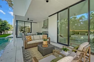 1642 Bahia Vista St, Sarasota, FL 34239 - Photo 46
