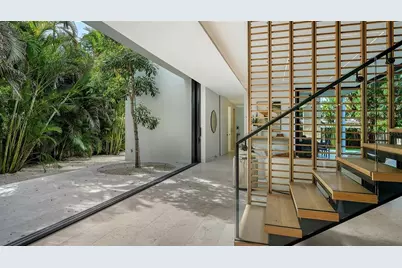 1642 Bahia Vista Street, Sarasota, FL 34239 - Photo 40
