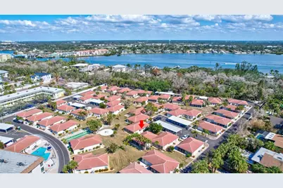 185 Vista Hermosa Circle, Sarasota, FL 34242 - Photo 20