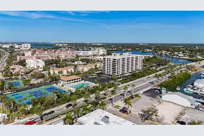 6415 Midnight Pass Road #306, Sarasota, FL 34242 - Photo 4