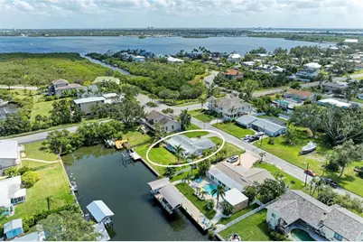 4412 Dolphin Lane, Palmetto, FL 34221 - Photo 32