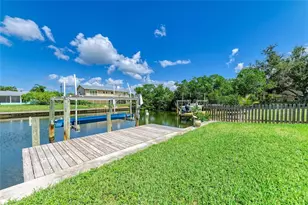 4412 Dolphin Ln, Palmetto, FL 34221 - Photo 40