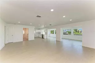 4412 Dolphin Ln, Palmetto, FL 34221 - Photo 8