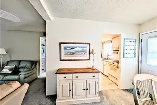 2303 Sunset Dr, Bradenton, FL 34207 - Photo 8