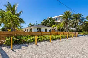 412 Alamanda Rd, Anna Maria, FL 34216 - Photo 4