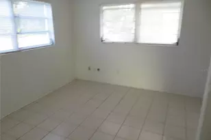 2321 15th Ave W, Bradenton, FL 34205 - Photo 8