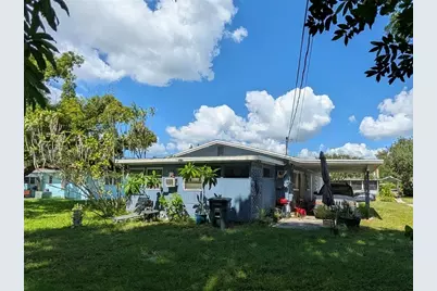 2321 15th Avenue W, Bradenton, FL 34205 - Photo 2