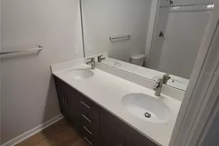 6515 Brook Village Cove, Bradenton, FL 34202 - Photo 8