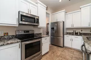 3137 SE 8th Ave, Cape Coral, FL 33904 - Photo 8