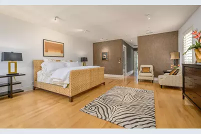 981 Longboat Club Road, Longboat Key, FL 34228 - Photo 42