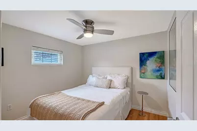 1685 6th Street, Sarasota, FL 34236 - Photo 18