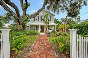 1685 6th St, Sarasota, FL 34236 - Photo 40