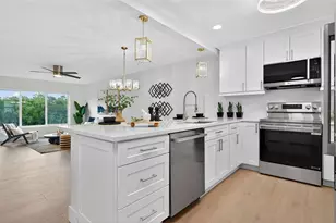 4540 Gulf of Mexico Dr, Longboat Key, FL 34228 - Photo 14