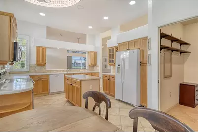 340 Bermuda Court #5, Venice, FL 34293 - Photo 10