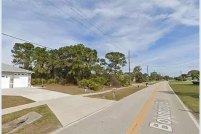 517 Boundary Boulevard, Rotonda West, FL 33947 - Photo 2