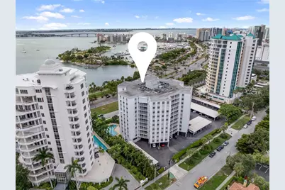 435 S Gulfstream Avenue #403, Sarasota, FL 34236 - Photo 1