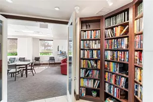 435 S Gulfstream Ave, Sarasota, FL 34236 - Photo 42