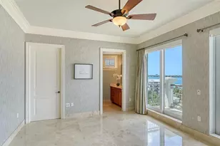 464 Golden Gate Point, Sarasota, FL 34236 - Photo 32