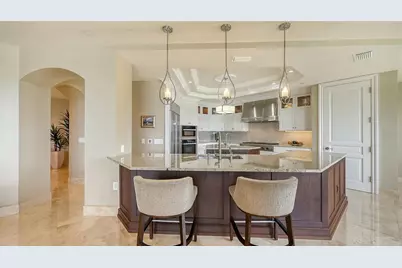 464 Golden Gate Point #702, Sarasota, FL 34236 - Photo 14