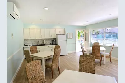 4234 Gulf Of Mexico Drive #E2, Longboat Key, FL 34228 - Photo 22